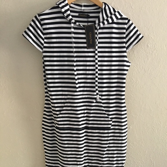 NWT🎉 Striped Lounge / Cover Up Dress Sz L - Picture 2 of 8